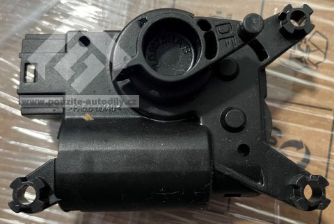 7L0907511AD Servomotor ovládání klapky ofukovače VW, Audi Q7