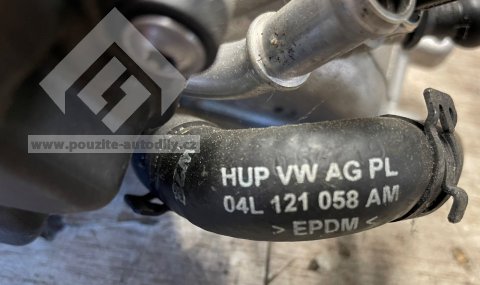 04L128063AA Škrtící klapka + 04L128637A Připojovací hrdlo VW, Audi, Škoda, Seat