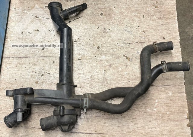 03C121111B Skříň termostatu + hadice 1.2HTP originál VW, Seat, Škoda